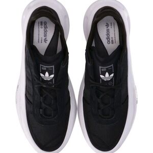 Adidas Men's Black and White Sneakers